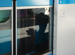 駅シリーズ～ホームドア