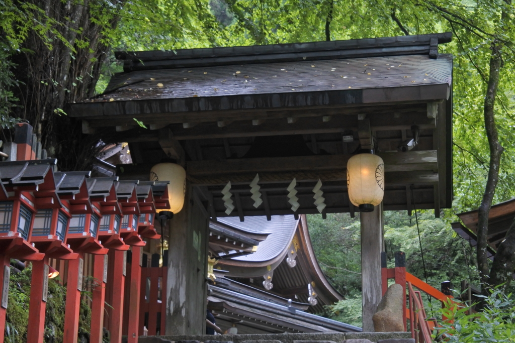 貴船神社