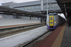 函館本線の旅　これから森駅に