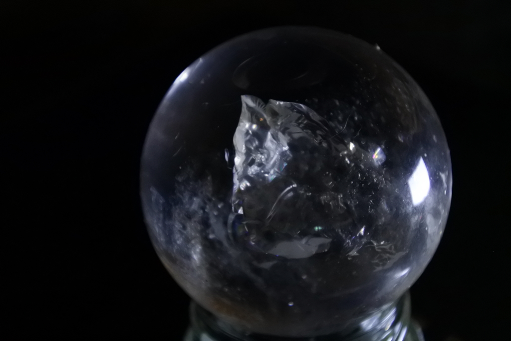 水晶玉の中の宇宙