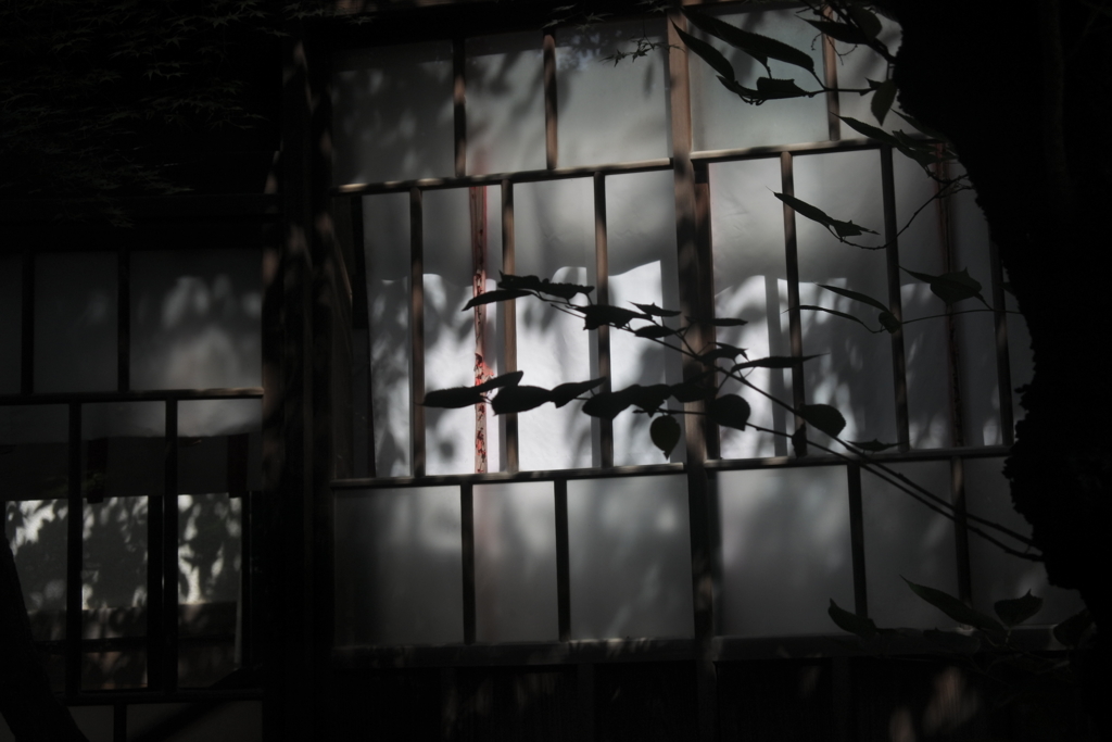 七社神社　社殿の渡り廊下