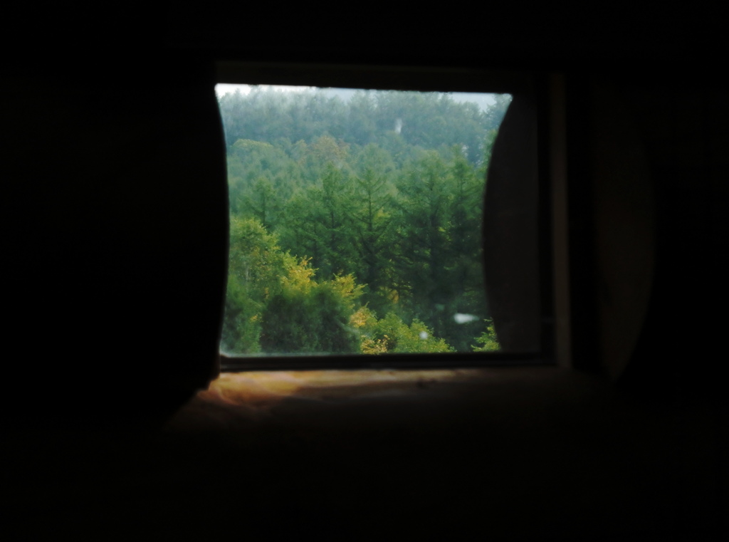 明り取りの窓から