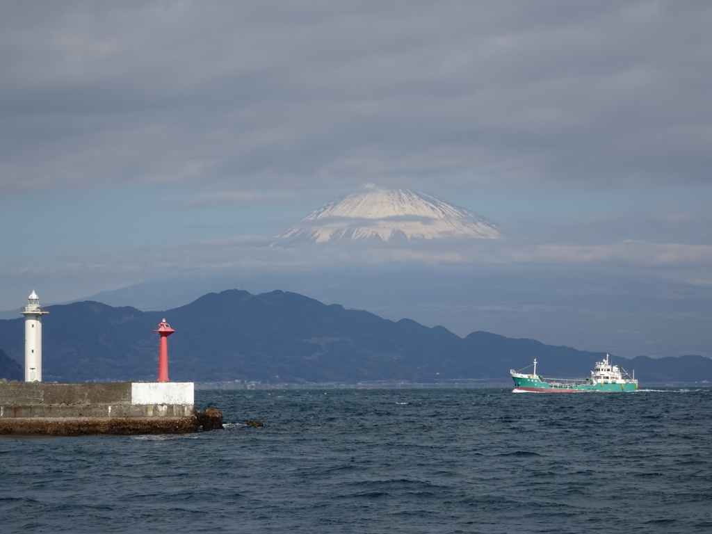 富士山顔出した。