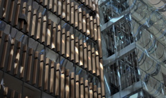 丸ビル　吹き抜け