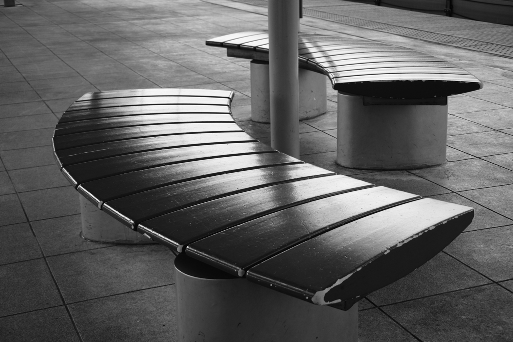 軽井沢駅シリーズ　ホームのベンチ