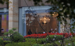 披露宴の準備で忙しい