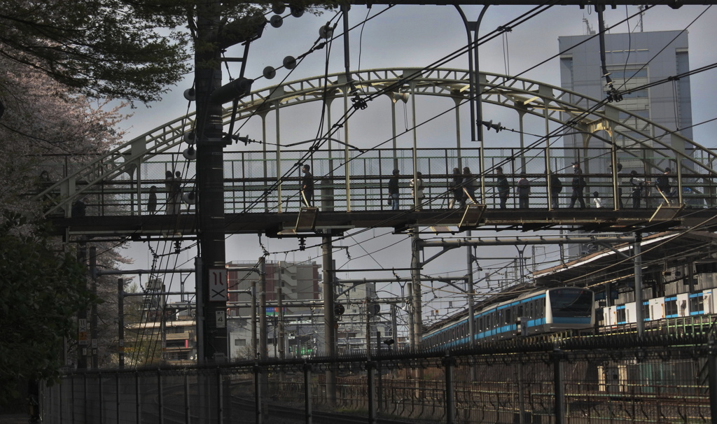 跨線橋から