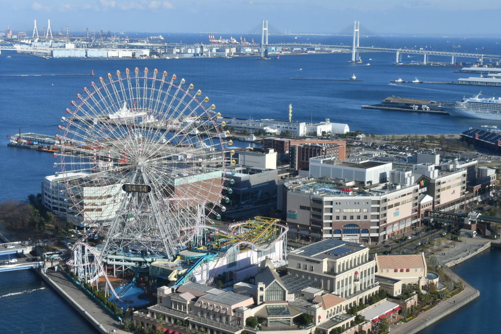 横浜港