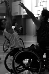 ゴール下の激戦