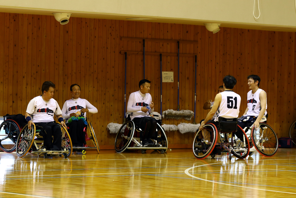 決勝戦のベンチ