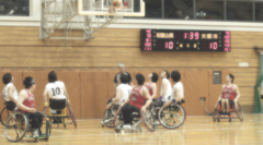 全員が全員で