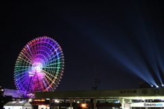 カラフルな観覧車