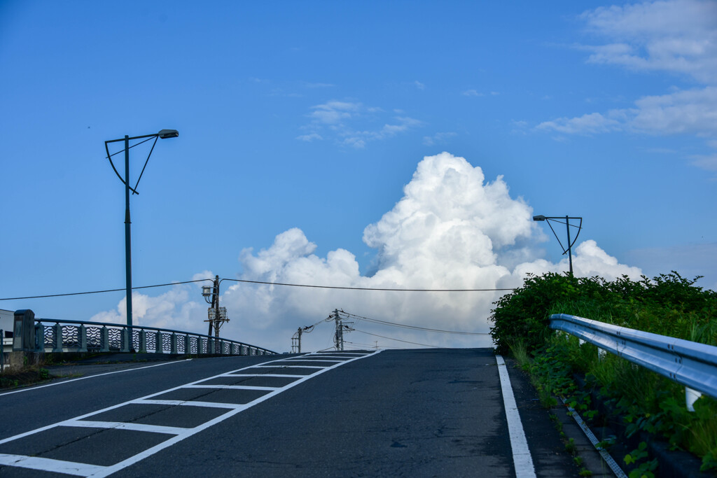 橋の向こう側