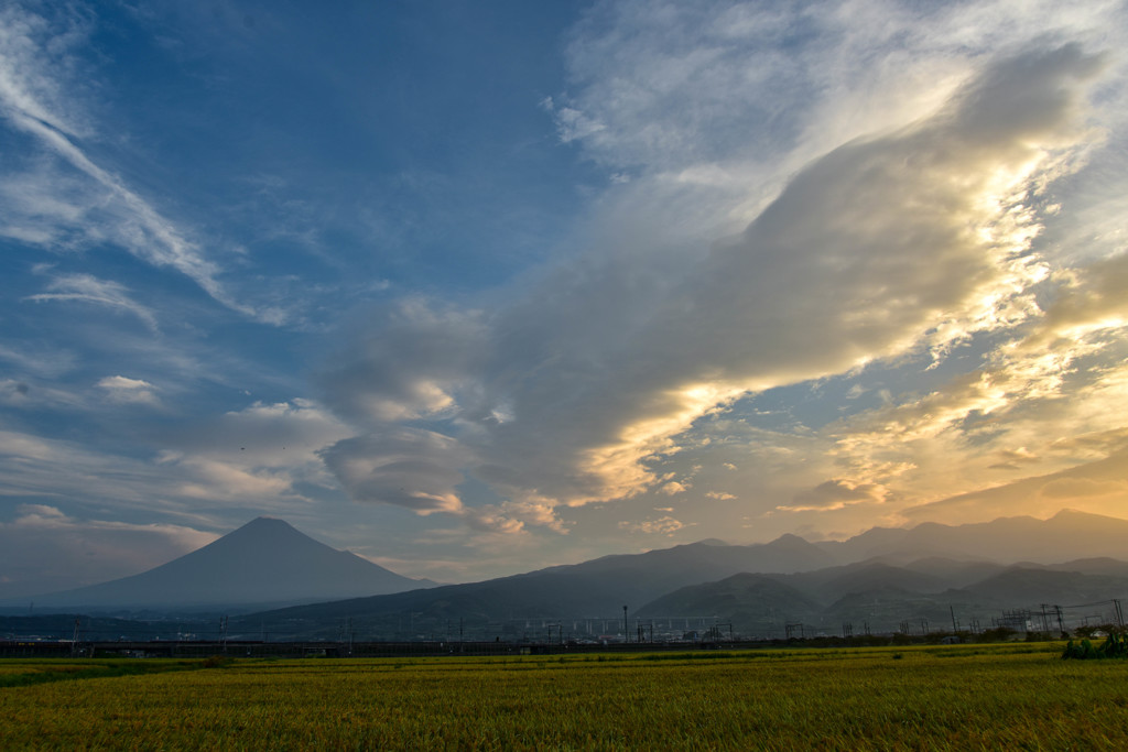 雲と富士山