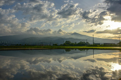 雲　雲　雲