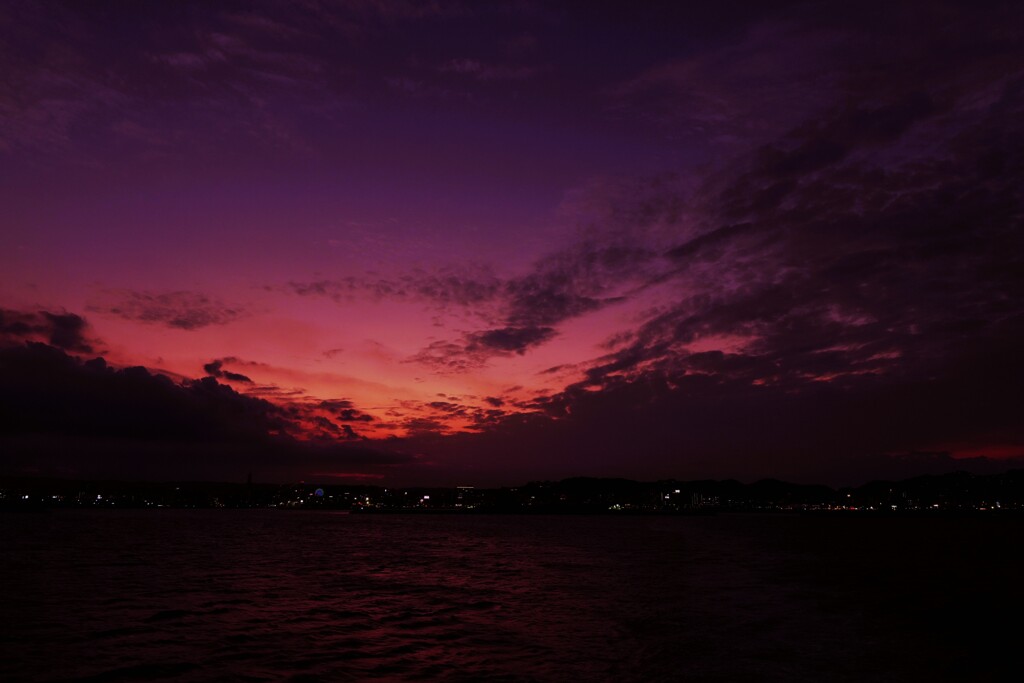 茜色の空