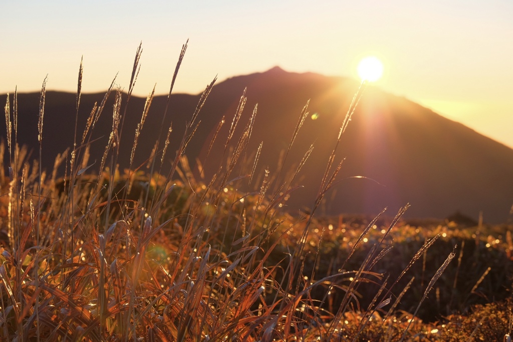 三俣山山頂　秋のご来光