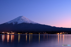 夕暮れ時の富士