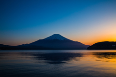夕刻の富士