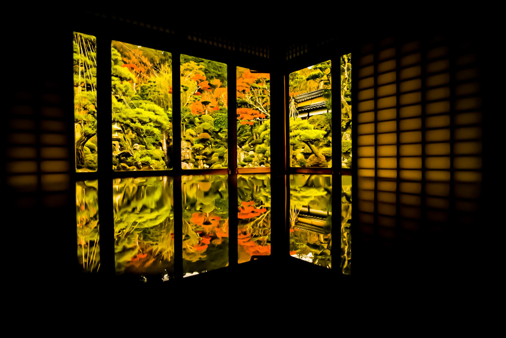 山陰の瑠璃光院