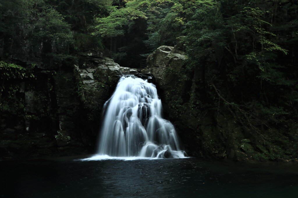 千手滝