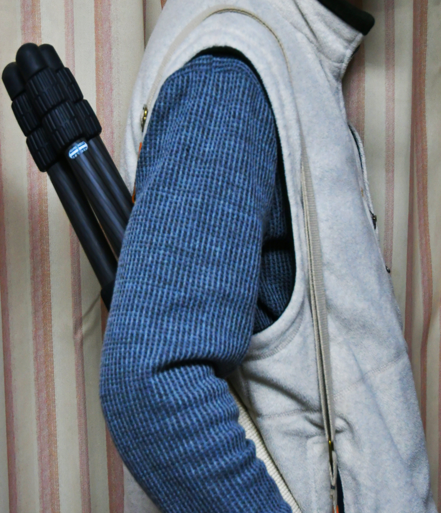 肩負い「三脚用吊りバンド＆滑り止め」