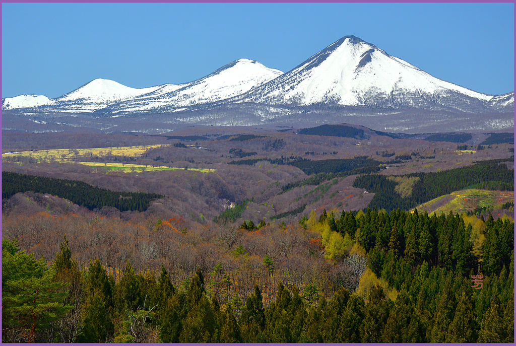 北八甲田山残雪