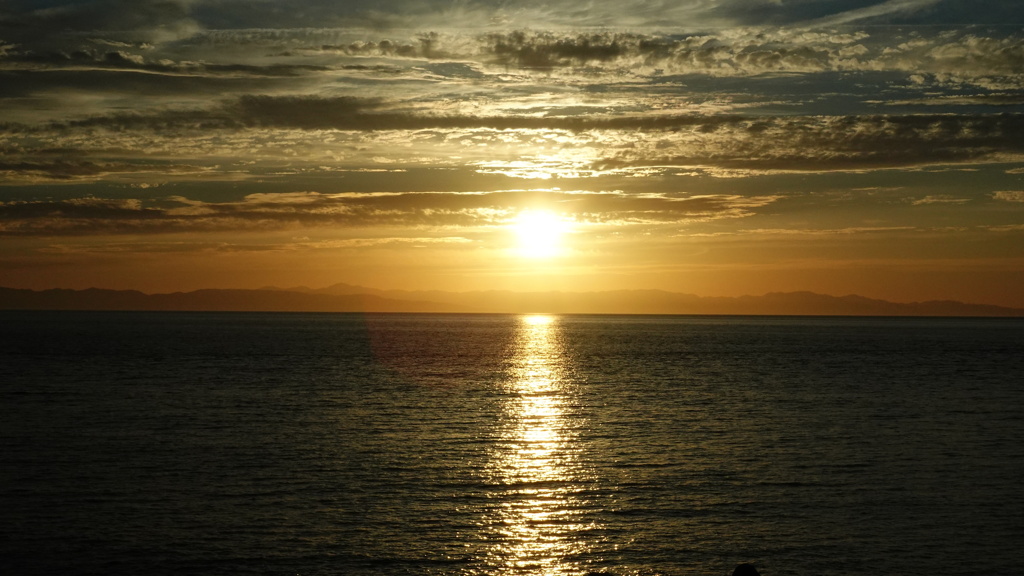 日本海に沈む夕陽