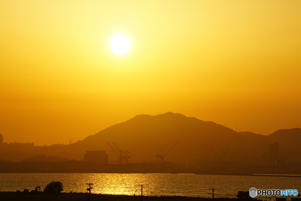 山側の夕景