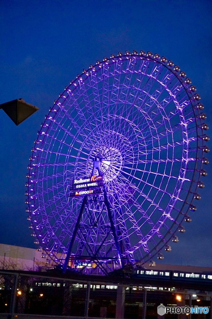 ライトアップ後の観覧車 ˚✧₊⁎⁺˳✧༚