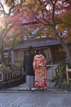 共に、歩む。