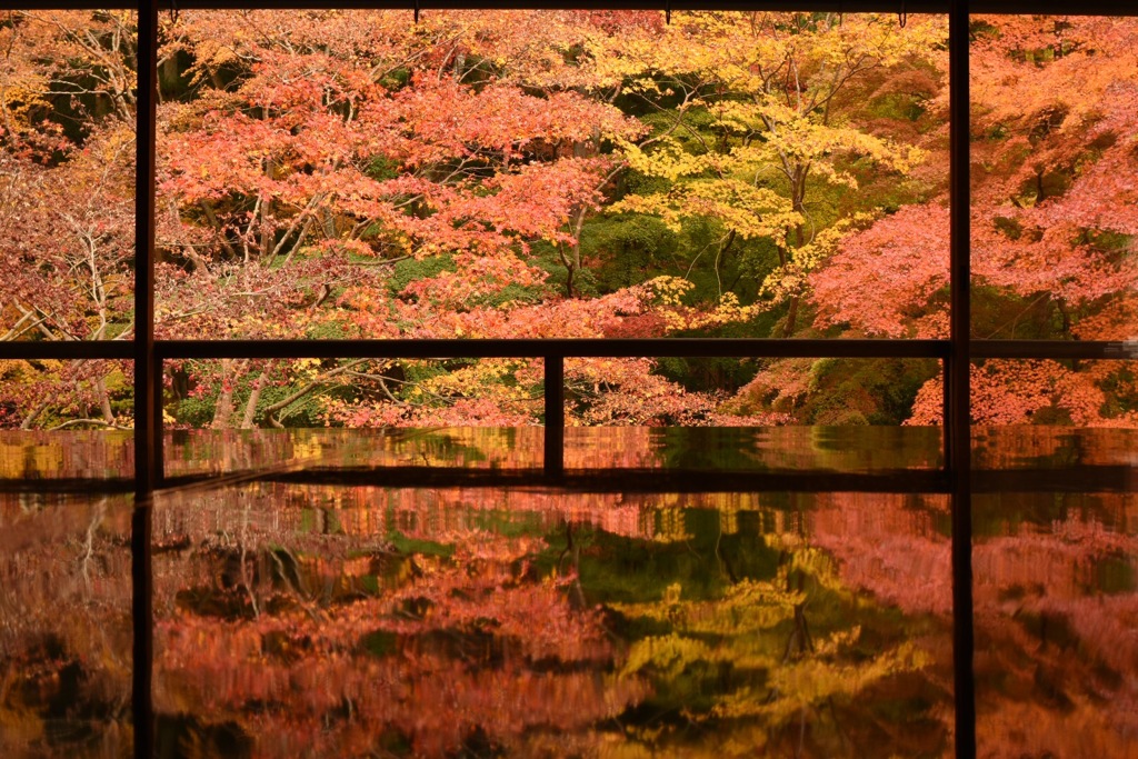 瑠璃デスク