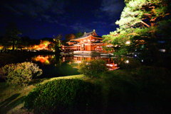 平等院鳳凰堂 横顔