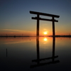 湖上の夕日