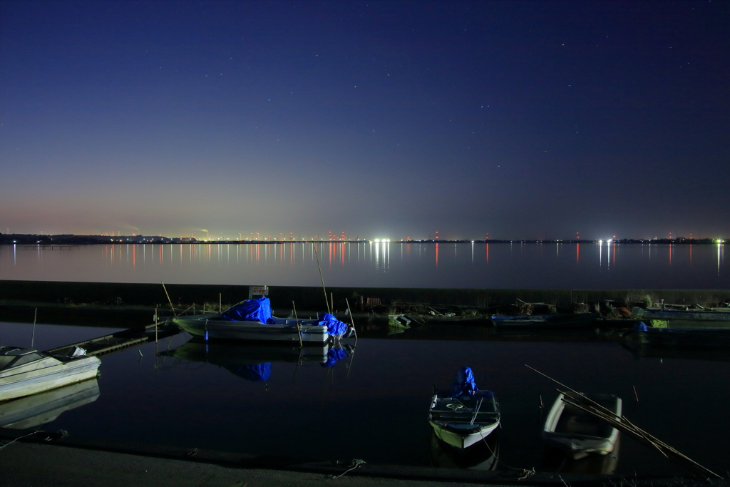 夜明けの船溜まり By ひろちゃん2929 Id 写真共有サイト Photohito