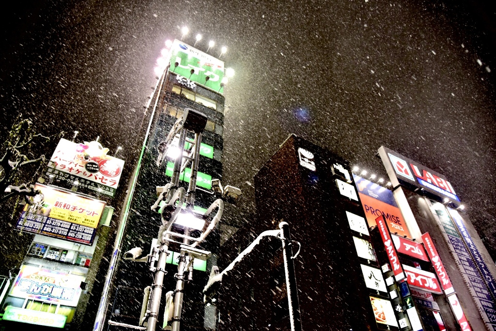 豪雪の新橋