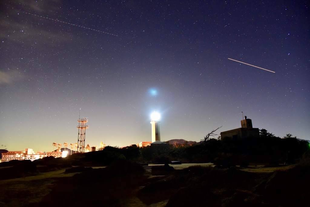 飛行機が流れ星