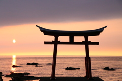 夕日の鳥居