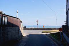 海が見える道