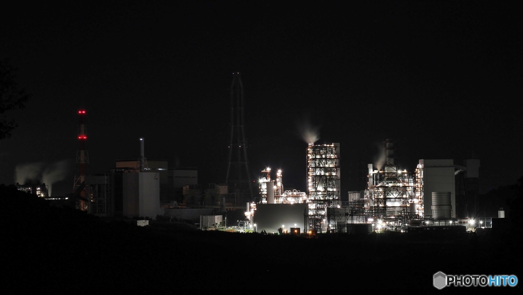 発電所の夜景