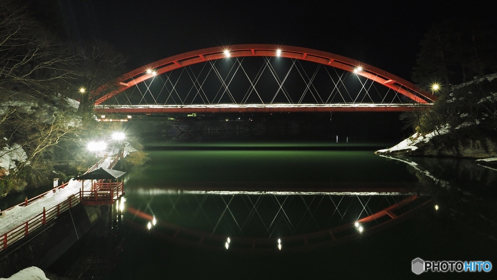 夜の橋