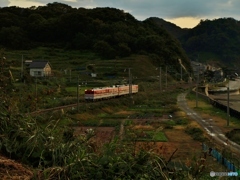 夕刻の普通列車
