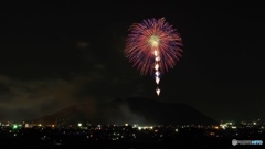 花火のある夜景