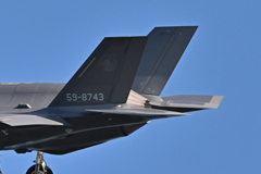 2025_303SQ・F35A_59-8743_03