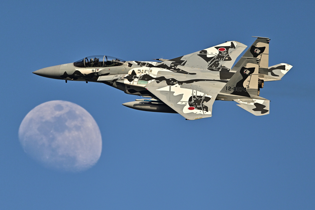 2025AGGRESSOR_12-8074_09