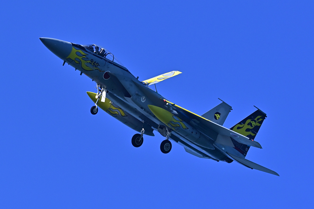 これで最後、３０６飛行隊創設４０周年記念塗装機_02