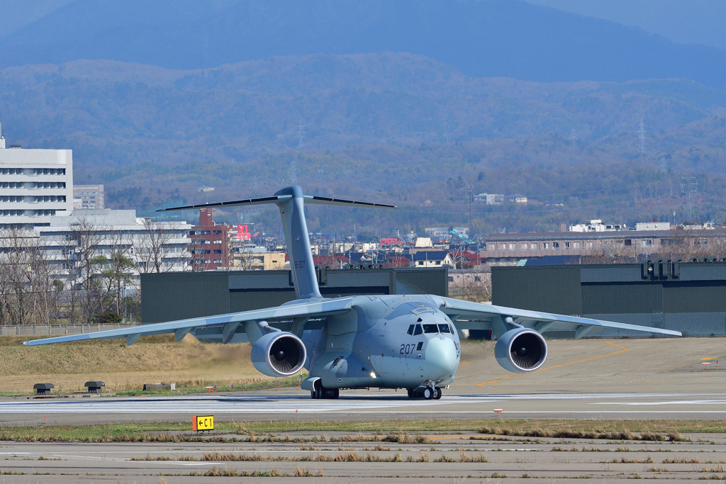 ブルーインパルス支援機のＣ-２（７）
