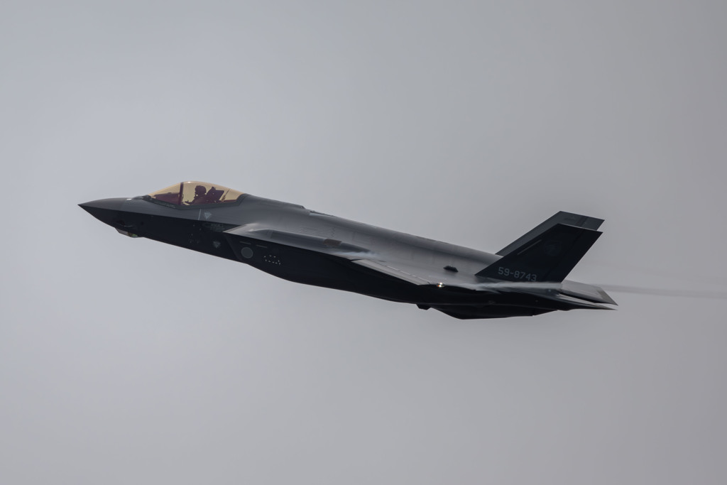2025_303SQ・F35A_59-8743_04