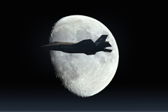 カエルさん月夜を飛ぶ_01
