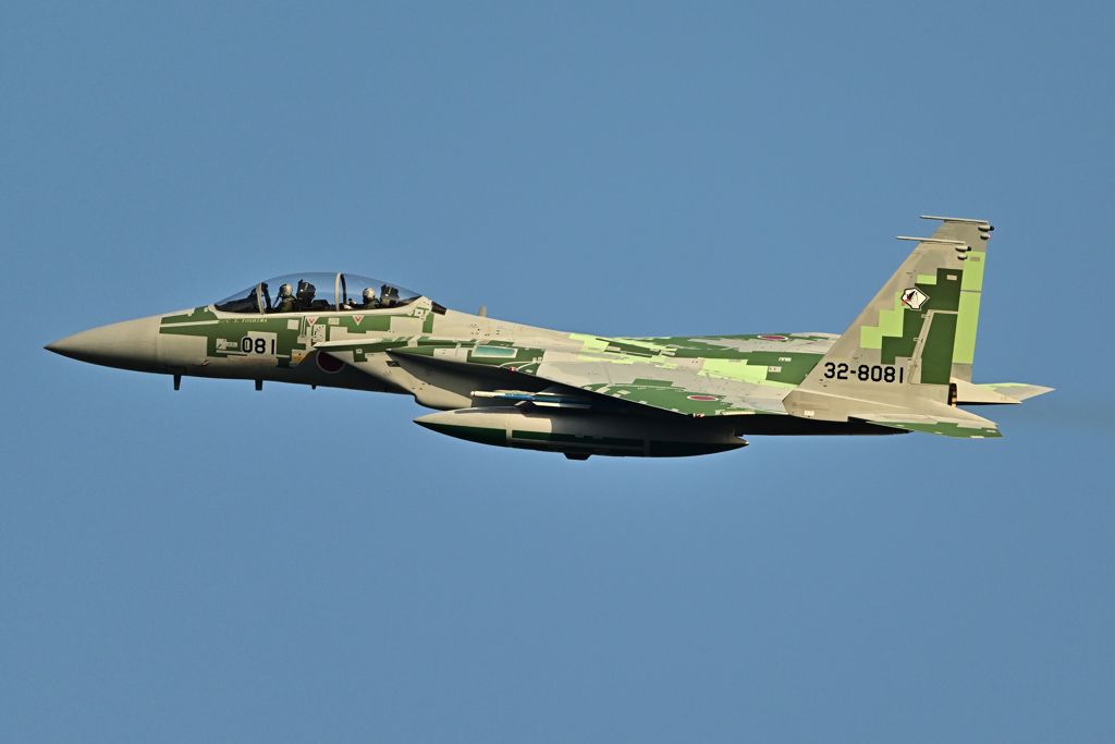 2025AGGRESSOR_32-8081_04